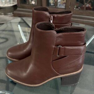 Brand New Ankle Boots Madalynn Strap Bootie Naturalizer Size 9